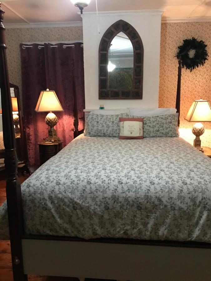 Bel'S Inn Bed And Breakfast Kingston Exterior foto